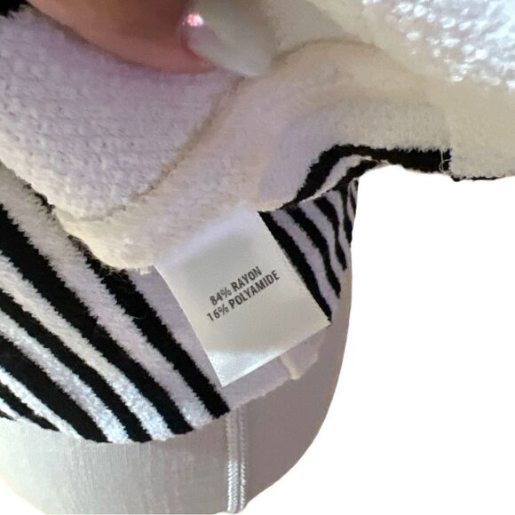 St. John Summer Knitted Stripped Sheath Dress Sz P Retail $998 - Picture 3 of 7